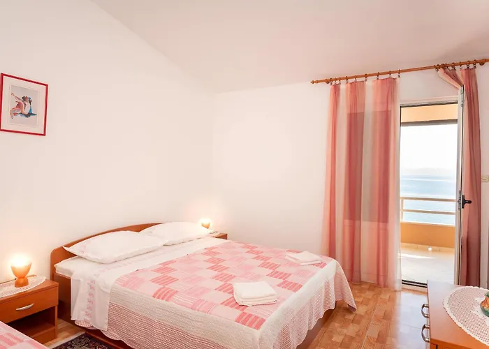 Apartment Podgora *