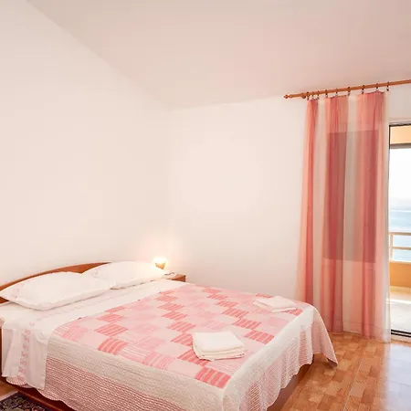 Apartment Podgora *