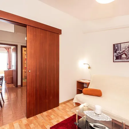 Apartment Podgora