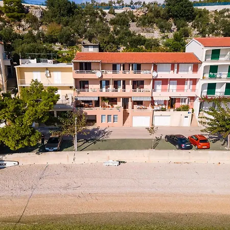 Apartment Podgora
